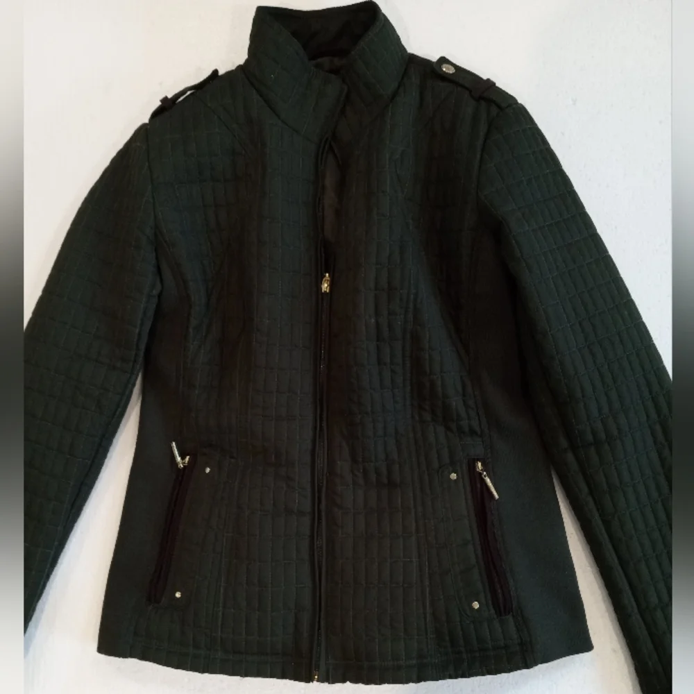 Weatherproof  Jacket - Picture 3 of 7